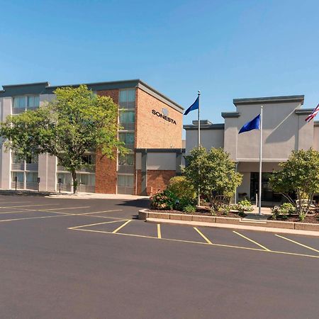 Sonesta Hotel Grand Rapids Airport Kentwood Екстериор снимка